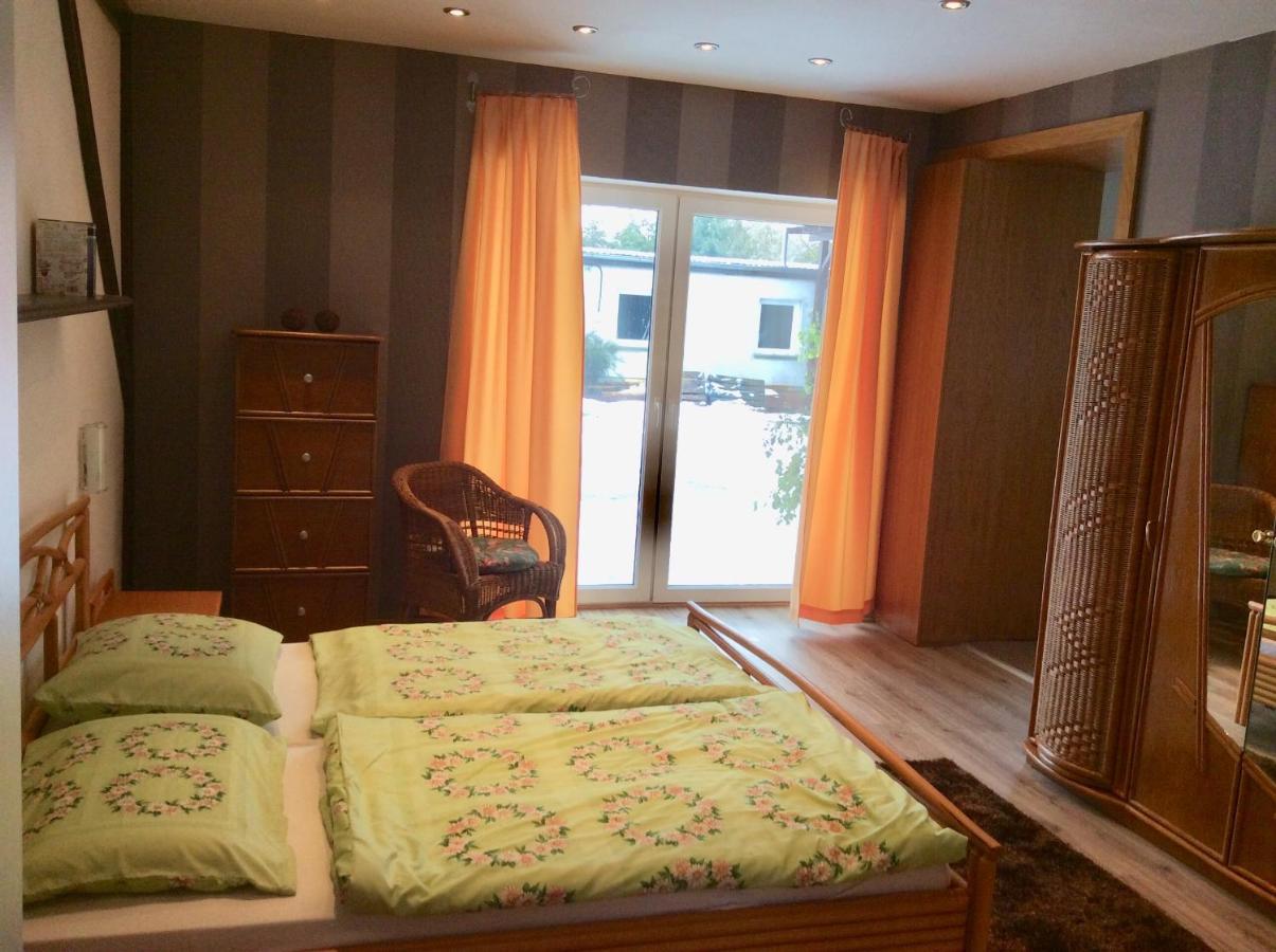 Ferienwohnung Direkt Am Potzlower See Luaran gambar